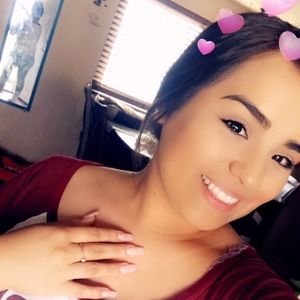 Meet your Posher, Ramirez